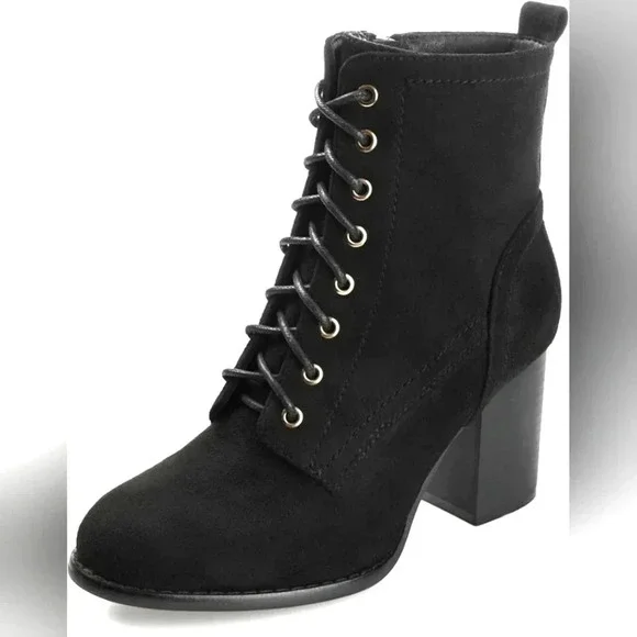 Journee Collection Women's Baylor Lace Up Bootie Size 8.5 Black - Picture 3 of 5